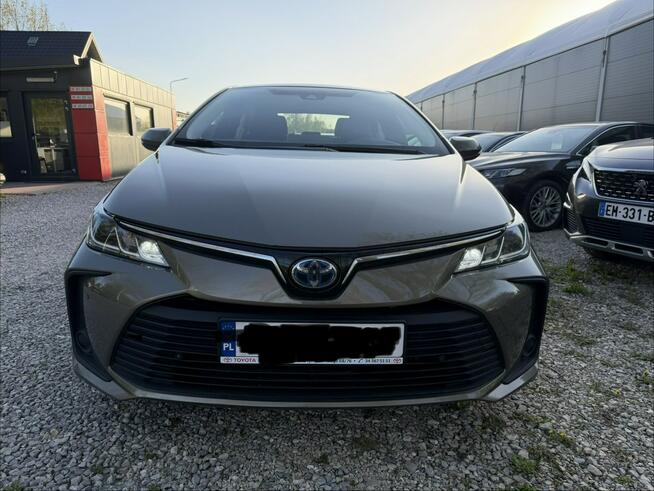 Toyota Corolla 1.8 HSD Vat 23% Lekko uszkodzony tył Otwock Mały - zdjęcie 3