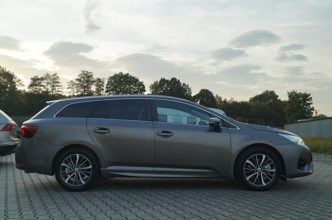 Toyota Avensis Salon PL 2,0 143 KM  Premium NAVI Skóra Fakt.VAT 23 % Goczałkowice-Zdrój - zdjęcie 8