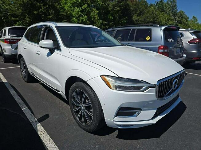 Volvo XC 60 Inscription / AWD / niski przebieg Tarnów - zdjęcie 1