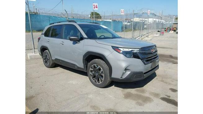 Subaru Forester 4x4 / automat / niski przebieg Wrocław - zdjęcie 1
