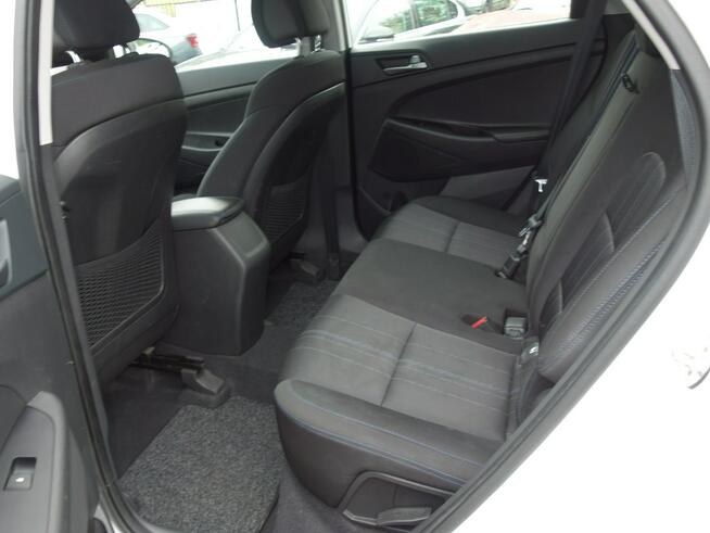 HYUNDAI TUCSON, MAŁY PRZEBIEG,MANUAL,BENZYNA Słupsk - zdjęcie 8