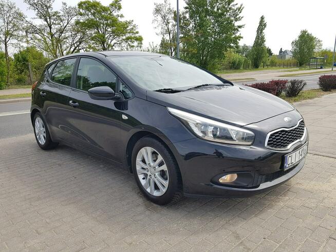 Kia Cee'd 1,4 Benzyna Klima Zarejestrowany Gwarancja Włocławek - zdjęcie 3