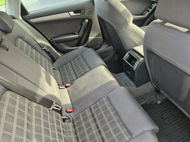 Audi A4 xenon led navi chromy ładny sedan Drelów - zdjęcie 11
