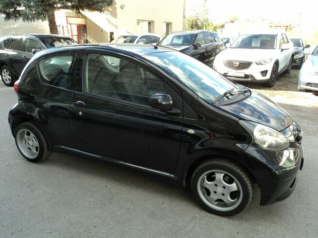 Toyota Aygo sprzedam ładną TOYOTE AJGO Lublin - zdjęcie 3