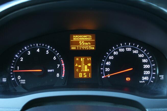 Toyota Avensis Benzyna 147 KM Przebieg 114 tys km Lubań - zdjęcie 11