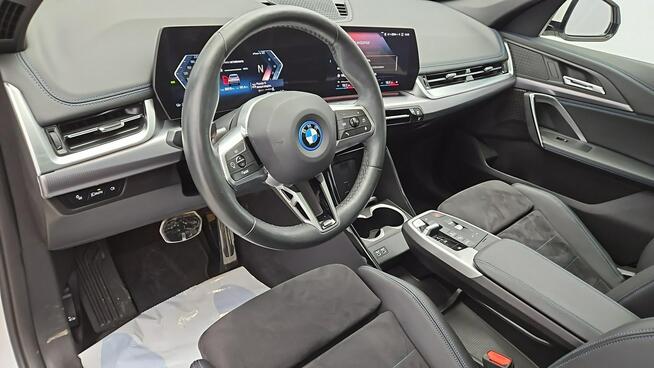 BMW iX1 xDrive30 66.5kWh M Sport ! Z Polskiego Salonu ! Faktura VAT ! Warszawa - zdjęcie 9