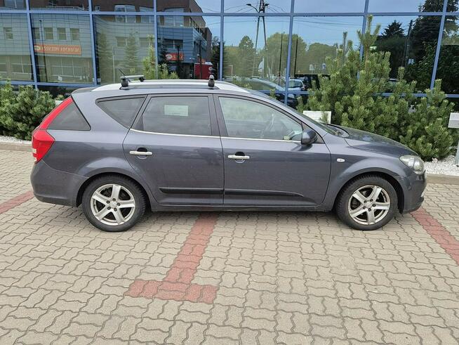 Kia Cee&#039;d 1.4 benzyna * nawigacja * manual * kombi * warszawa Warszawa - zdjęcie 5