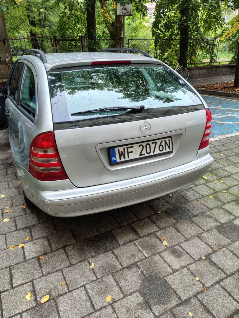 Mercedes W 203 Praga-Północ - zdjęcie 3