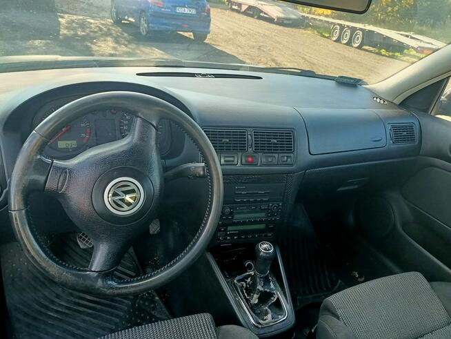 Volkswagen Golf 1.6+LPG 99r Tarnów - zdjęcie 7