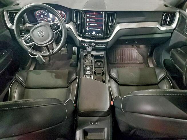 Volvo XC 60 / 4x4 / Niski przebieg / Tarnów - zdjęcie 8