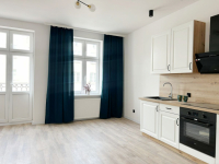 Kompaktowe, wyremontowane 29 m² z balkonem