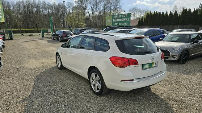Opel Astra Active, szyberdach, PDC, serwisowana Zieleniewo - zdjęcie 2