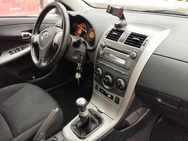 Toyota Corolla Warszawa - zdjęcie 9