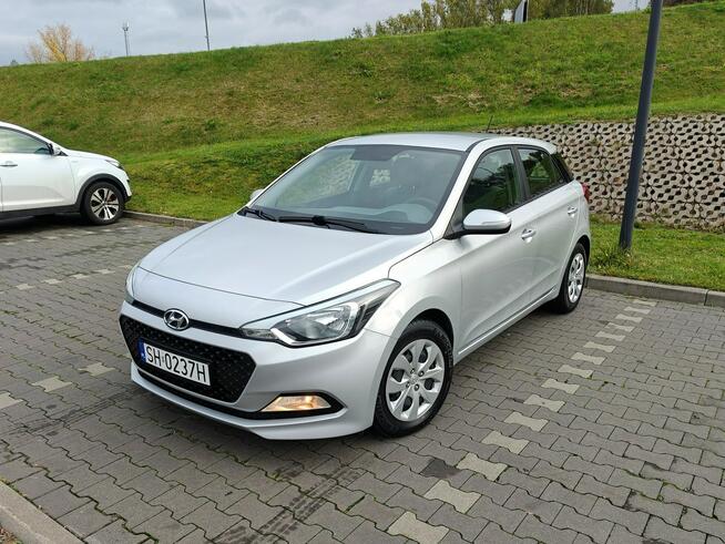 Hyundai i20 Stan rewelacyjny, niski przebieg, nowy rozrząd, klima Sosnowiec - zdjęcie 1