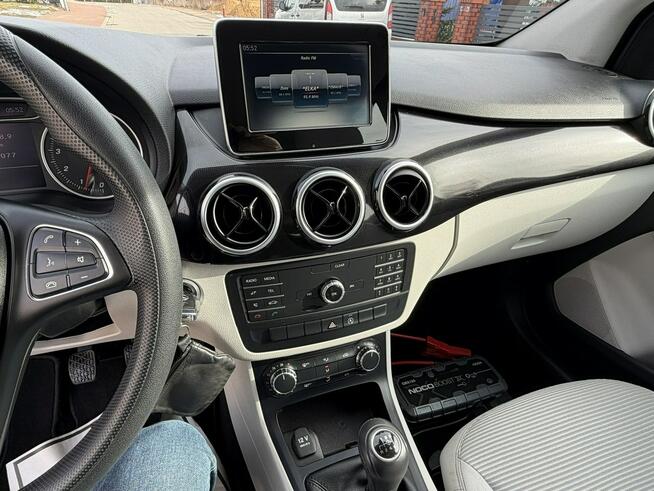 Mercedes B180 LIFT 1.6 Benz 122KM NISKI PRZEBIEG!!! Gostyń - zdjęcie 12