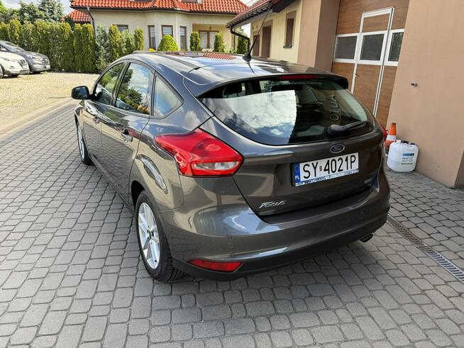 Ford Focus 1,5 150KM  Rej.01/2016  Klimatronik Orzech - zdjęcie 9