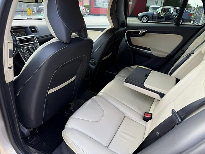 Volvo V60 Bi-Xenon Skóry Navi Gwarancja Kutno - zdjęcie 12
