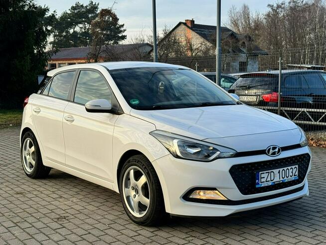 Hyundai i20 *BDB stan*Benzyna*Okazja* Zduńska Wola - zdjęcie 1