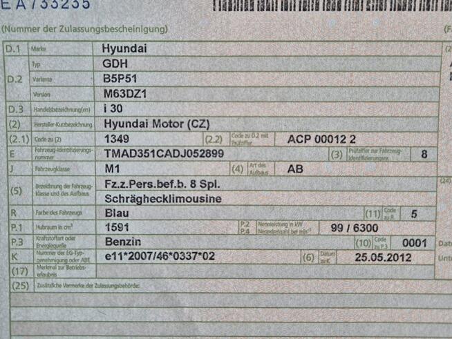 Hyundai I30 1.6 benzyn135 km XENON czujniki NAVI bezwypadek SERWI 2013 Tychy - zdjęcie 10