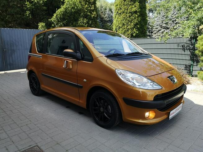 Peugeot 1007 1,4 Benzyna 73KM Klimatronik Automat  ALU 15 Gwarancja Strzegom - zdjęcie 4