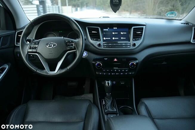 Hyundai Tucson 2.0 CRDI 4WD Automatik Premium Kielce - zdjęcie 6