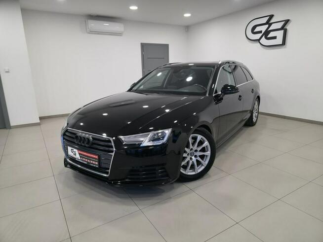 Audi A4 Bezwypadkowy/ Roczna Gwarancja w cenie / DSG / Zadbany Korczyna - zdjęcie 2