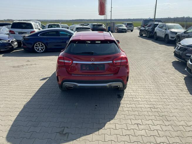 Mercedes GLA 200 Wersja EUAMG line Automat 4Matic Podgrzewane Skóra Gliwice - zdjęcie 4