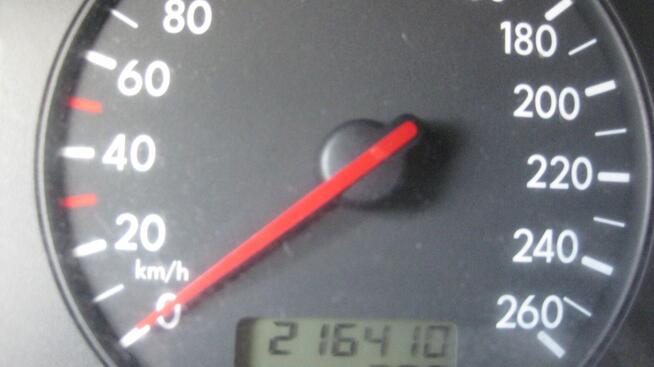 sprzedam volkswagen passat - klimatyzacja - hak Ostrów Wielkopolski - zdjęcie 7