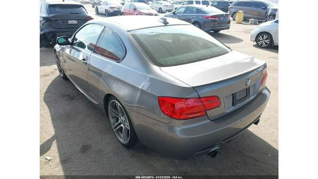 BMW Seria 3 / Wersja IS / M-Pakiet / niski przebieg / Tarnów - zdjęcie 7