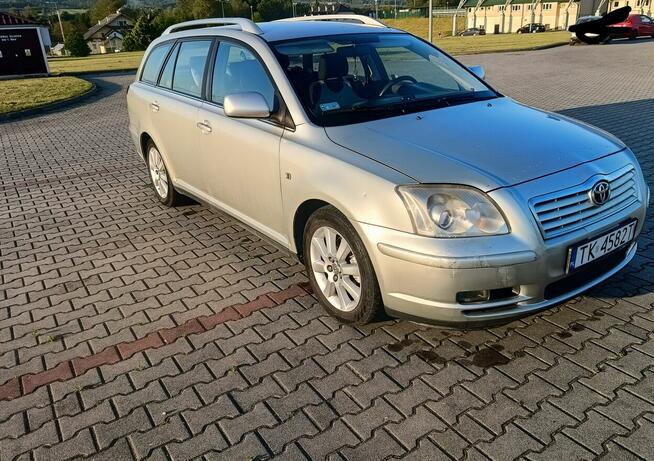 Toyota Avensis 1.6 LPG do 2033 Kielce - zdjęcie 2