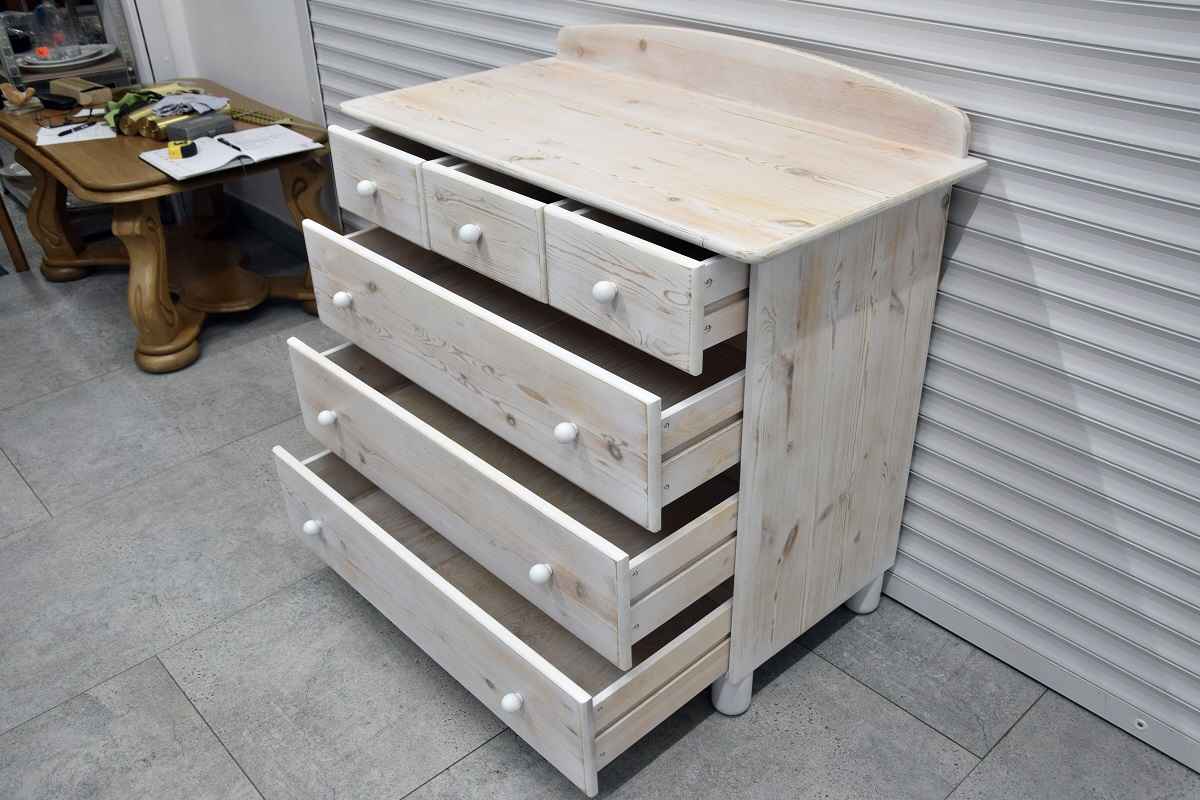 komoda z szufladami z drewna sosnowego - jak nowa Olsztyn - zdjęcie 5