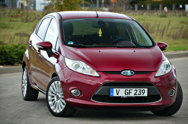 Ford Fiesta 1,4 Benzyna 97KM Climatronic Titanium Ostrów Mazowiecka - zdjęcie 2