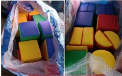 Klocki piankowa - Mega Blocks - kolorowe.