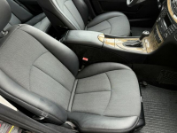 Mercedes E 200 Bardzo zadbana - 100% oryginalny przebieg Poznań - zdjęcie 6
