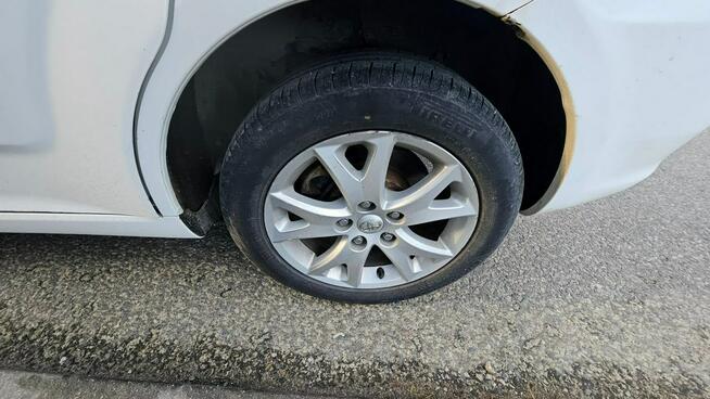 Toyota Corolla Verso na raty bez BIK KRD od FastCars Kraków - zdjęcie 11