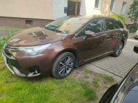Toyota Avensis 2.0 d4d biznes pakiet Skierniewice - zdjęcie 2