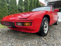 PORSCHE 924