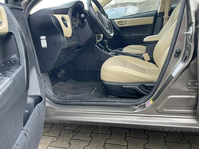 Toyota Corolla Prestige Automat Klimatronik Kamera Skóra Tempomat Gliwice - zdjęcie 7