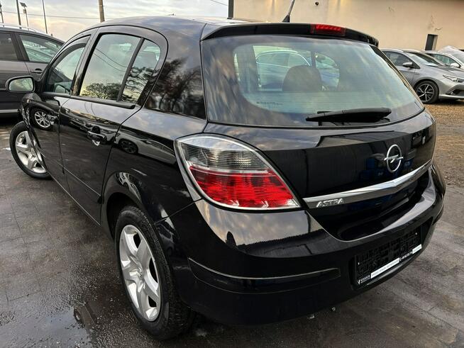Astra 1.4 benzyna 90km KLIMATYZACJA serwis BEZWYPADEK 2009 Tychy - zdjęcie 3