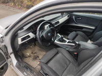 BMW E90 320d 163KM M47 2005 Ruda Śląska - zdjęcie 8