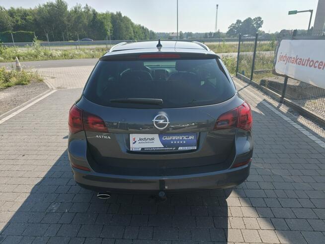 Opel Astra Sports Tourer Lipówki - zdjęcie 8