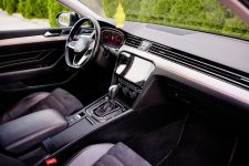 Volkswagen Passat 2.0 TSI Business DSG Rzekuń - zdjęcie 11