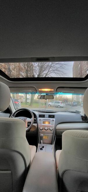 Toyota Camry LE Kraków - zdjęcie 5