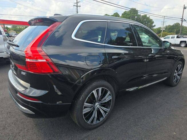 Volvo XC 60 INSCRIPTION / AWD / B5 / niski przebieg Cieszyn - zdjęcie 3
