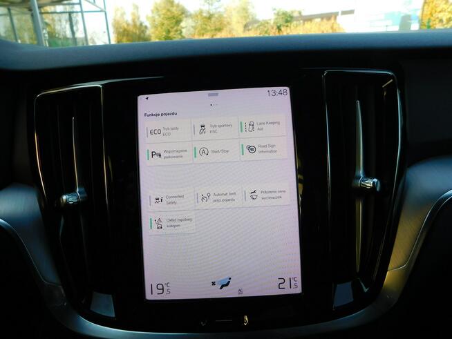 Volvo V60 z Gwarancją Bezwypadkowy Model 2022r Żyrardów - zdjęcie 12