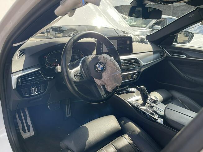 BMW 520 Mpakiet XDrive mHEV Skóra Kamera Pamięć Panorama HAK 190KM Gliwice - zdjęcie 6