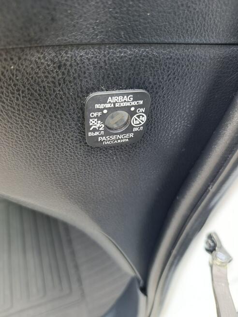 Toyota Yaris 1-właściciel fv23% Karczew - zdjęcie 11