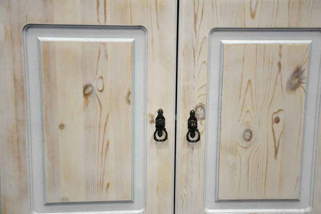 kredens z drewna sosnowego - jak nowy Olsztyn - zdjęcie 7