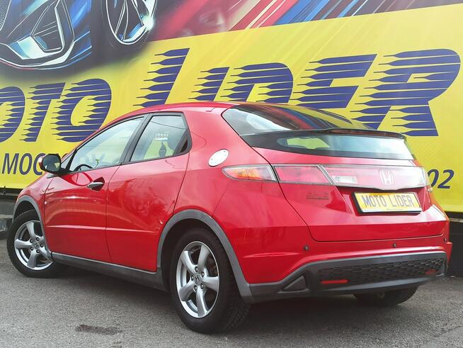 Honda Civic 8 lat w jednych rękach Rzeszów - zdjęcie 4