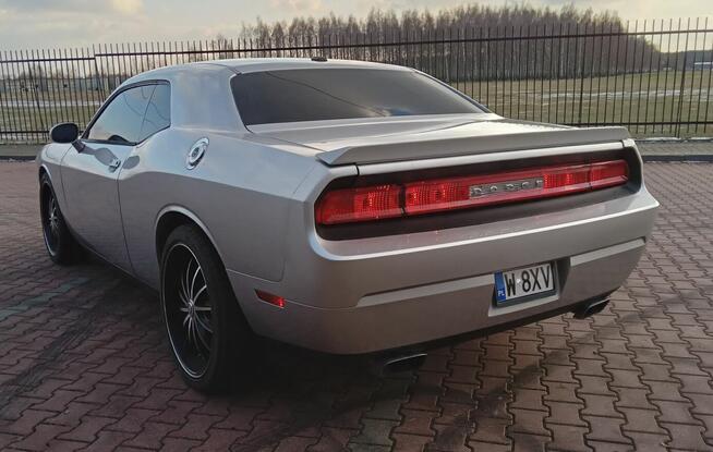 Dodge Challenger 5.7 V8 Hemi R/T Plus. Alu 22 cale. Kaliforn Wola Mrokowska - zdjęcie 7